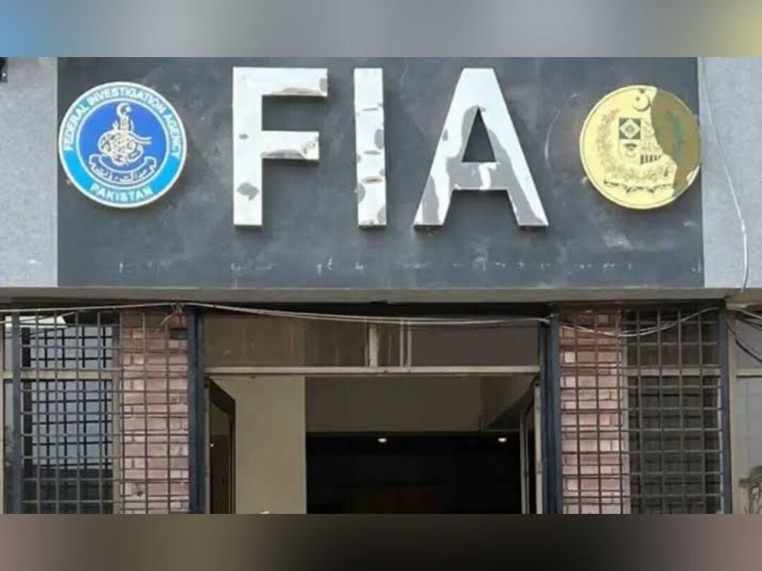 پاکستان ۸۴ نفر را حین تلاش برای ورود غیرقانونی به ایران بازداشت کرد