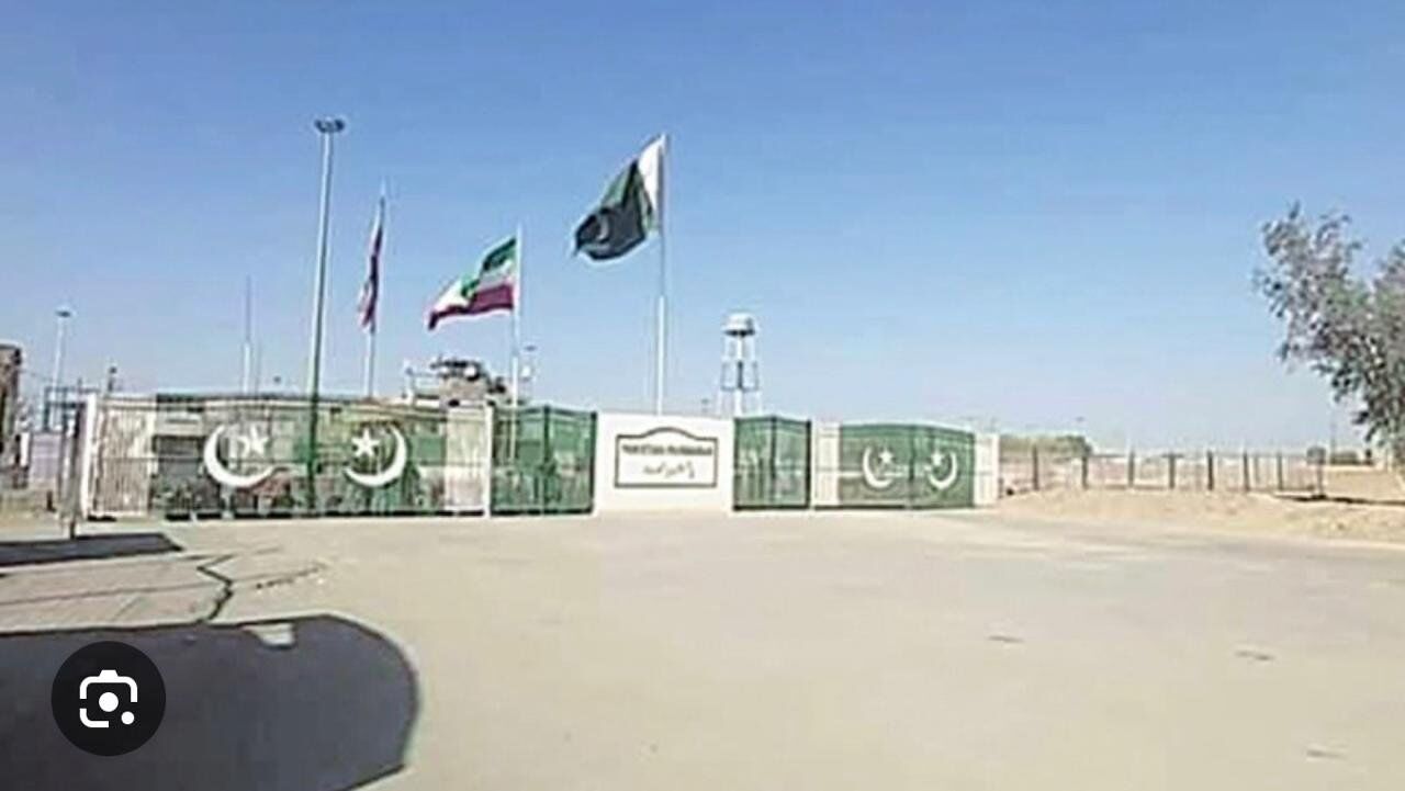 مسوول پاکستانی: تدابیر مرزی با ایران موقتی است؛ گذرگاهها بهزودی به روال عادی بازمیگردند