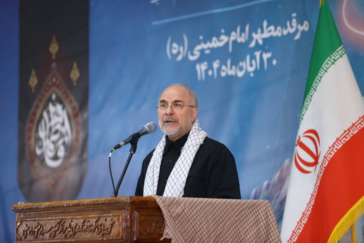 نخبگان بسیجی پیشگام تحقق برنامه هفتم توسعه باشند