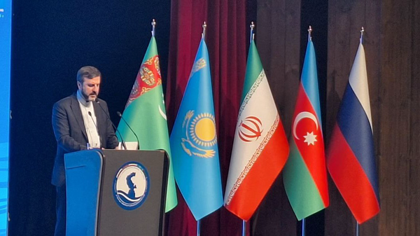 غریب‌آبادی: خزر نقطه تلاقی مسیرهای شمال- جنوب و شرق – غرب است