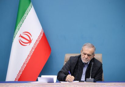 پیام تبریک پزشکیان در پی قهرمانی تیم ملی کشتی آزاد ایران در رقابت‌های جهانی آمریکا