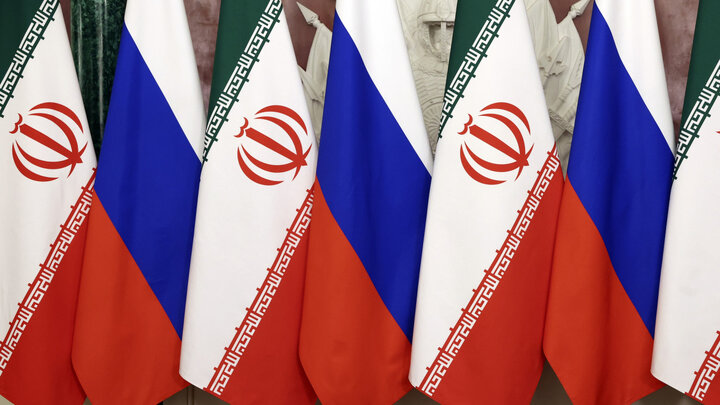 پیامهای سفر لاوروف به تهران